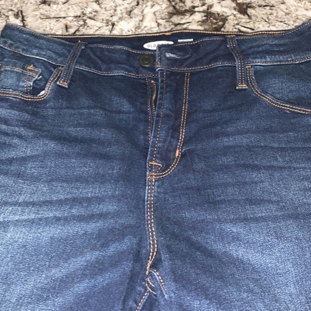 Old Navy Jeans - Picture 3 of 6